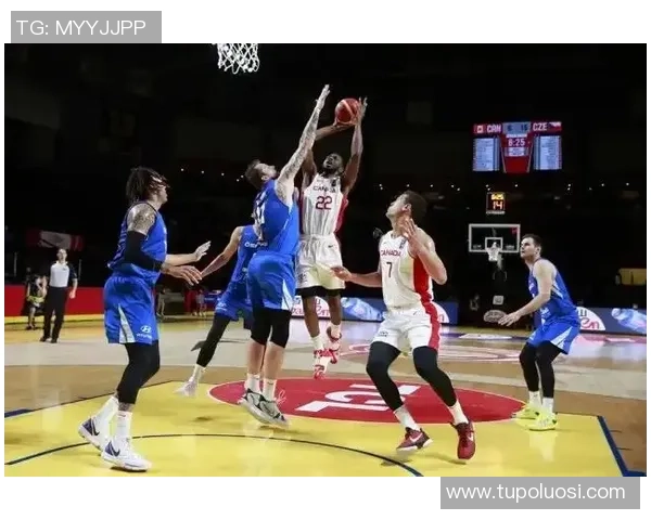 广州篮球队的蜕变之旅：从传统强队到现代化篮球俱乐部的探索与实践