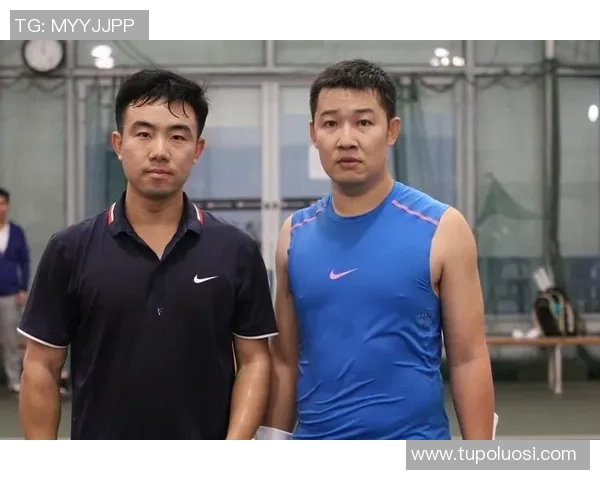 南京网球队在冠军赛中的个人能力展现与团队协作分析