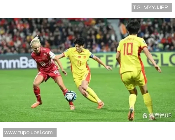 足球战术评比揭晓北京足球队荣获第三名展现强大实力与潜力 足球战术评比揭晓北京足球队荣获第三名展现强大实力与潜力