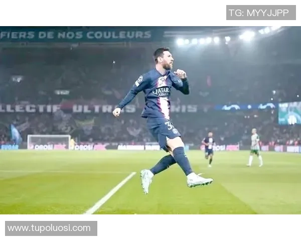 黑粉最多的足球明星背后的故事与争议分析 黑粉最多的足球明星背后的故事与争议分析